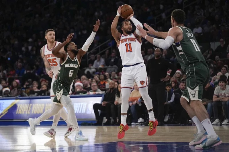 Knicks’ Sweet Revenge Against the Bucks