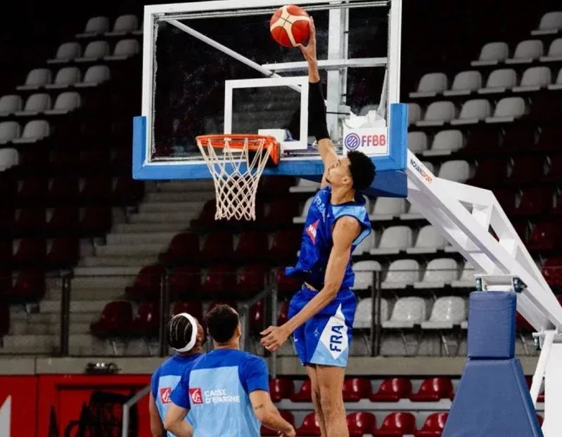 Victor Wembanyama’s Impressive Dunk Highlights France’s Olympic Preparations